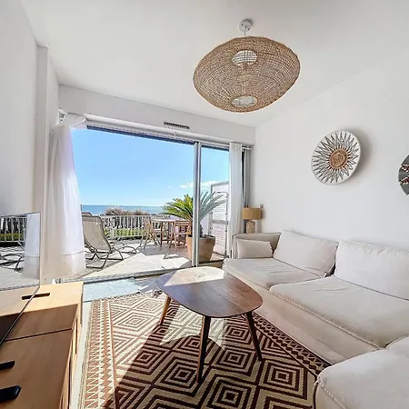 T3 En Duplex Avec Terrasse, Face à La Plage, Climatisé, Wifi, Parking Privé - Fr-1-715-96