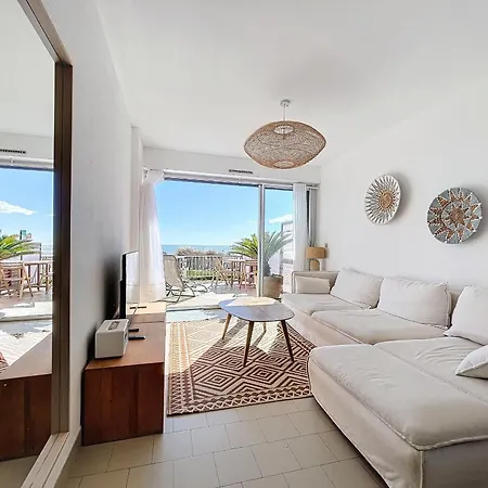 T3 En Duplex Avec Terrasse, Face A La Plage, Climatise, Wifi, Parking Prive - Fr-1-715-96 * Mauguio